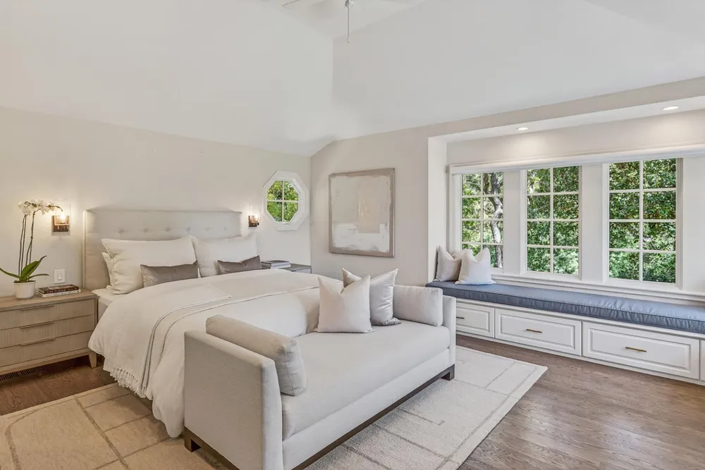 103 Toyon Ct, Woodside, CA 94062