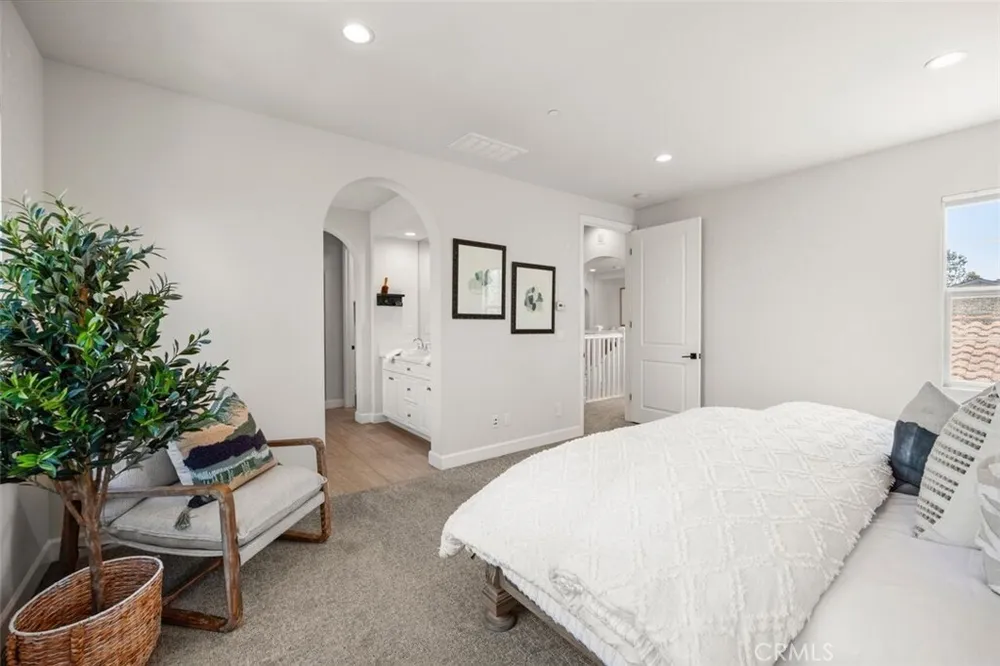 55 Andrews, Irvine, CA 92618