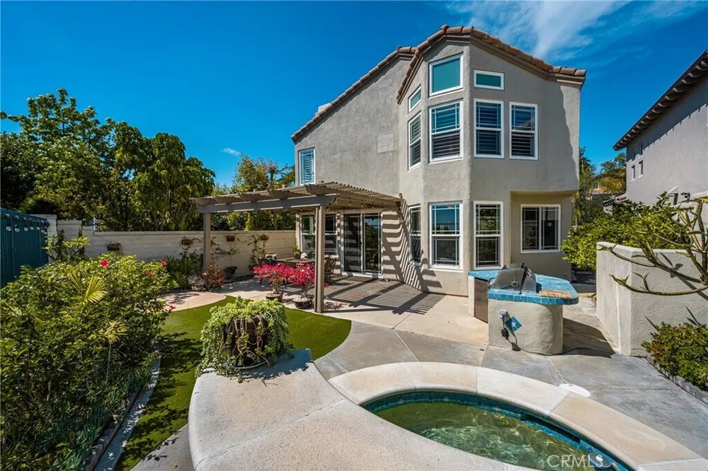 4 Santa Rita, Lake Forest, CA 92610