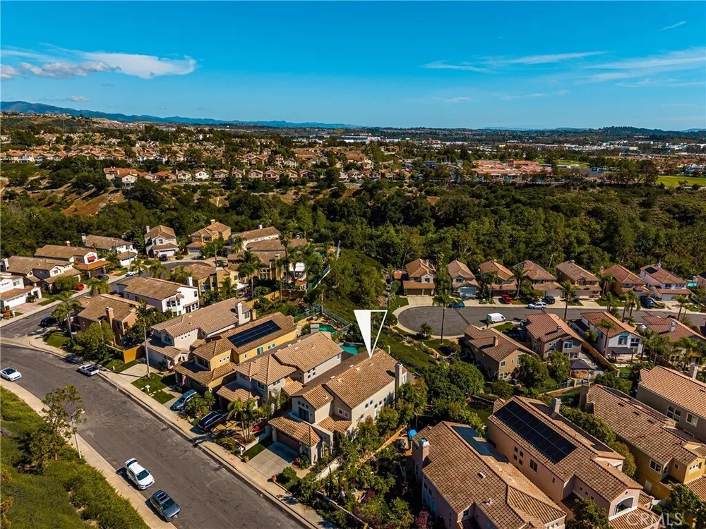 4 Santa Rita, Lake Forest, CA 92610