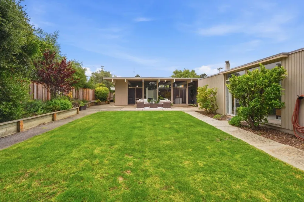 1879 Lexington Ave, San Mateo, CA 94402