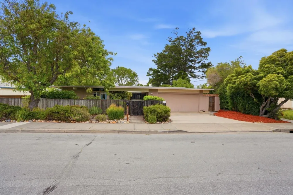 1879 Lexington Ave, San Mateo, CA 94402