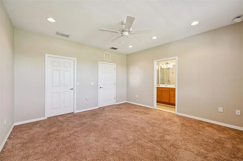 3776 82nd Avenue Circle E, Sarasota, FL 34243