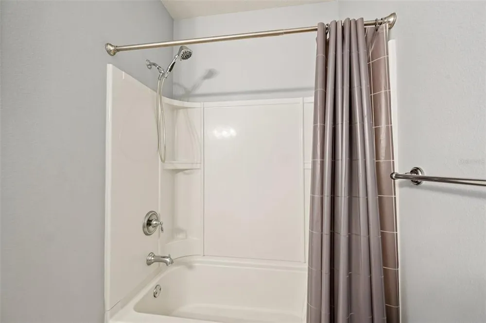 3776 82nd Avenue Circle E, Sarasota, FL 34243
