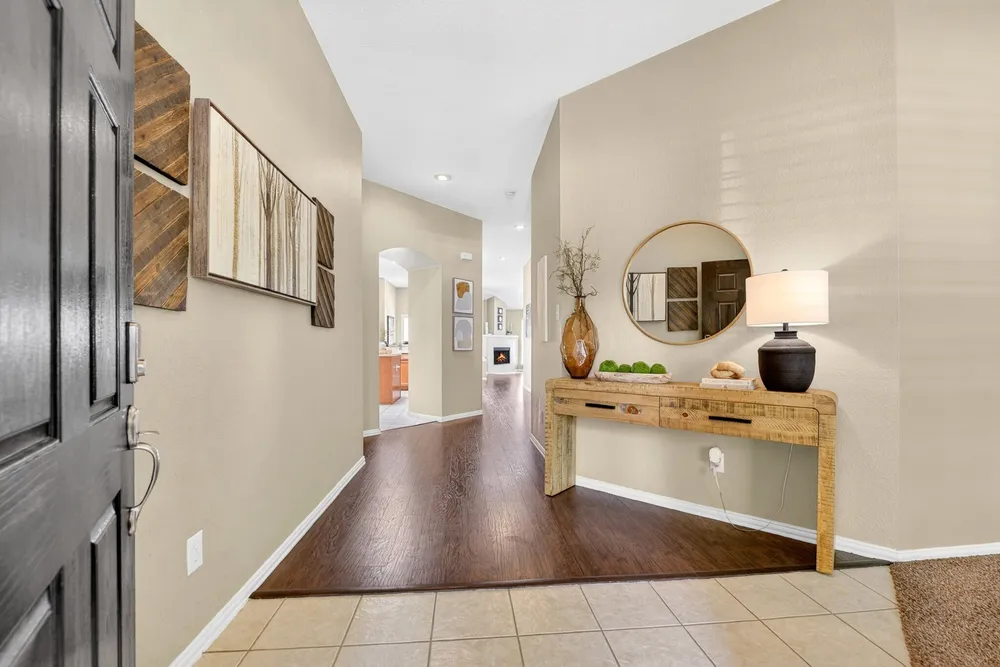 1369 Royal Oaks Dr, Frisco, TX 75036
