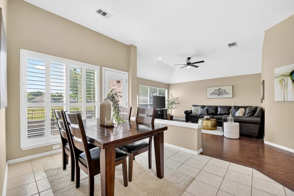 1369 Royal Oaks Dr, Frisco, TX 75036