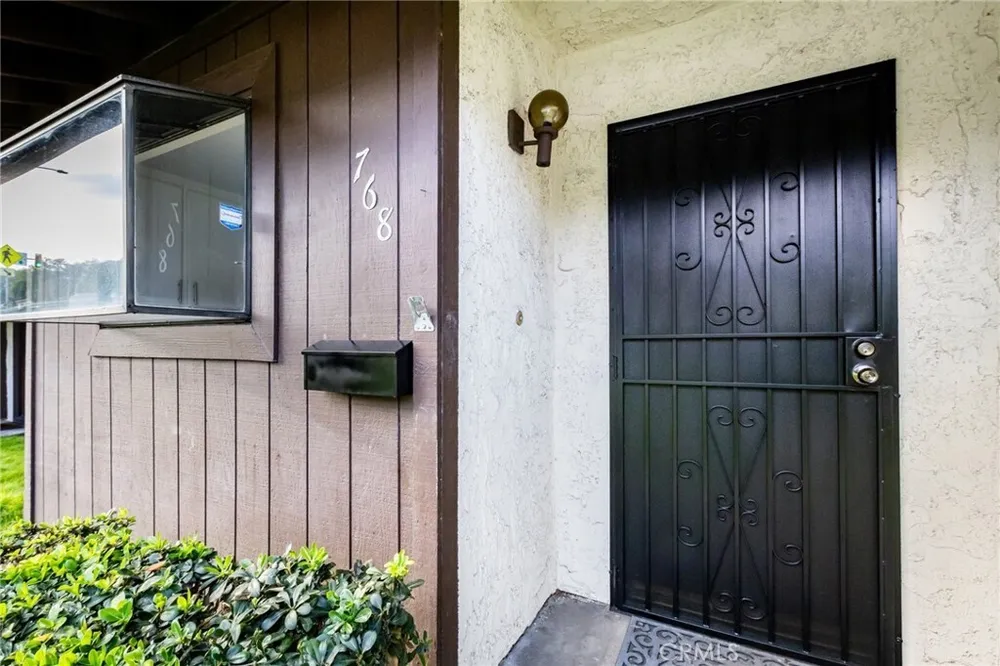768 W Foothill Blvd, Monrovia, CA 91016