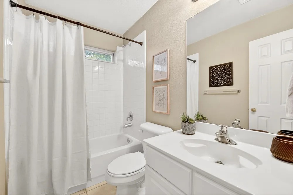 1369 Royal Oaks Dr, Frisco, TX 75036