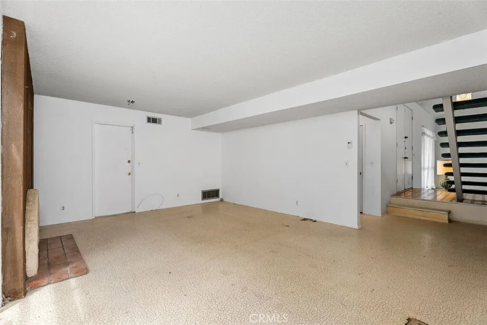 10042 Sprit Circle, Huntington Beach, CA 92646