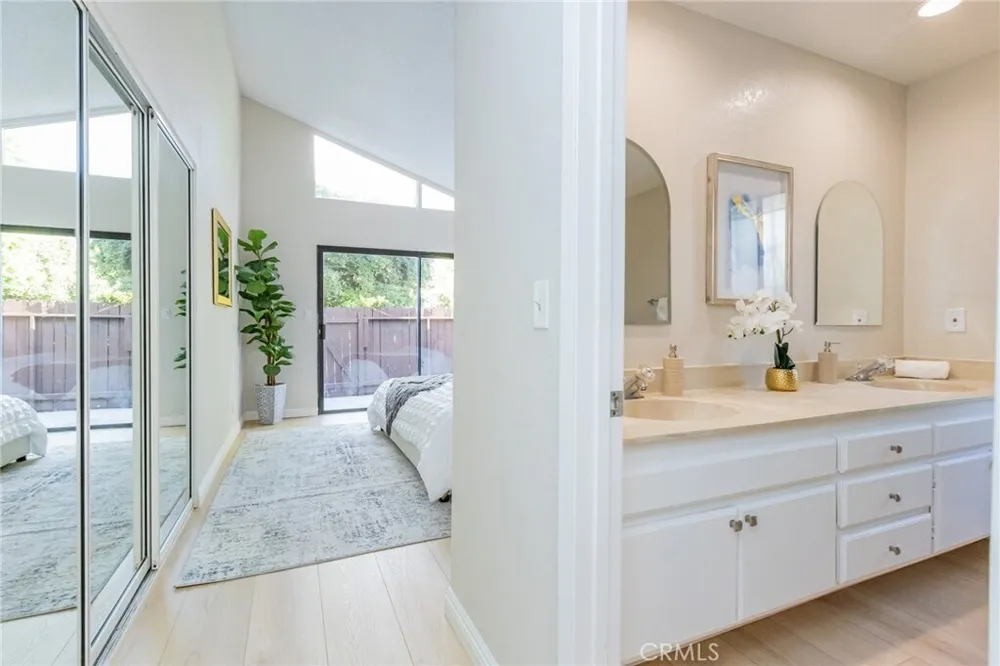 768 W Foothill Blvd, Monrovia, CA 91016