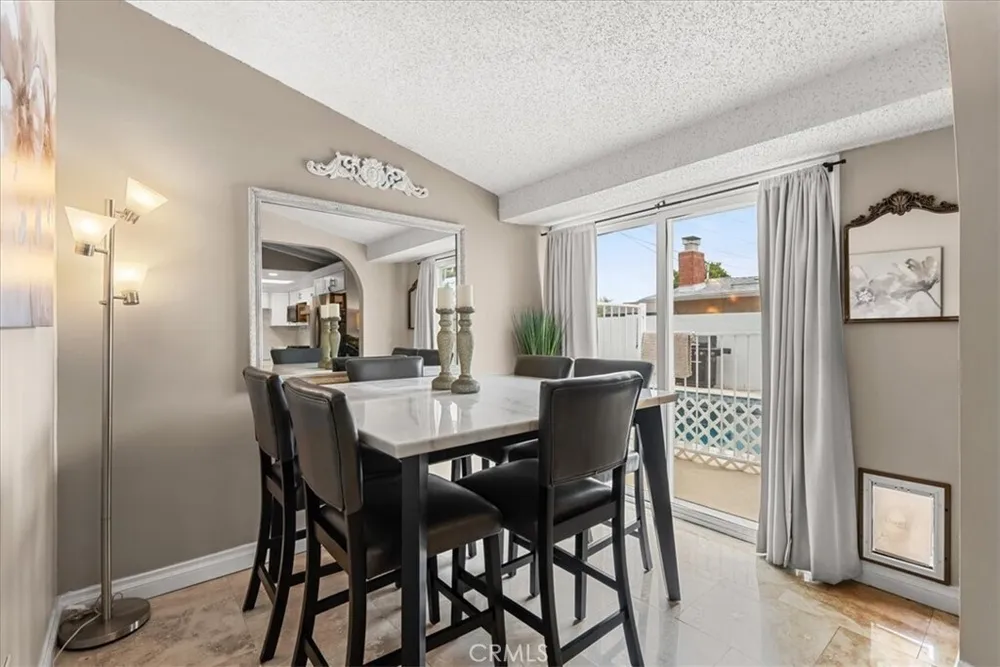 2012 W Dogwood Ave, Anaheim, CA 92801