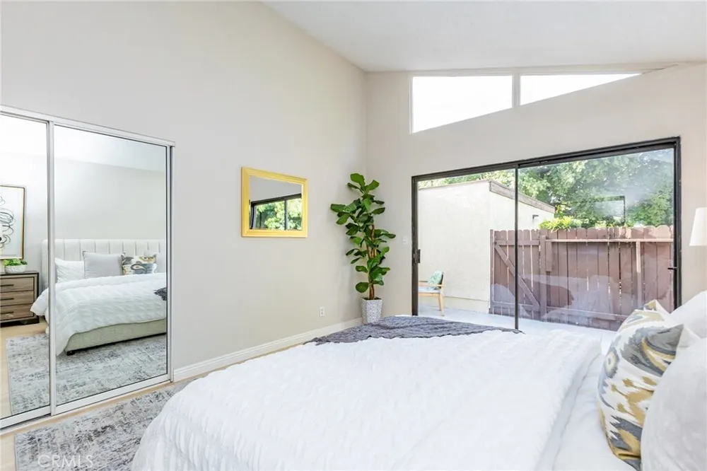 768 W Foothill Blvd, Monrovia, CA 91016