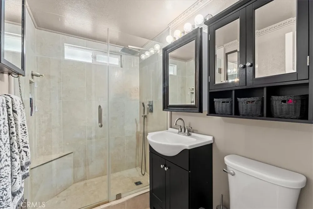 2012 W Dogwood Ave, Anaheim, CA 92801