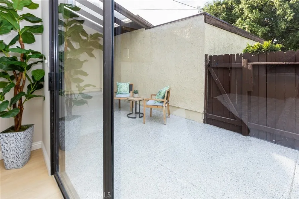 768 W Foothill Blvd, Monrovia, CA 91016