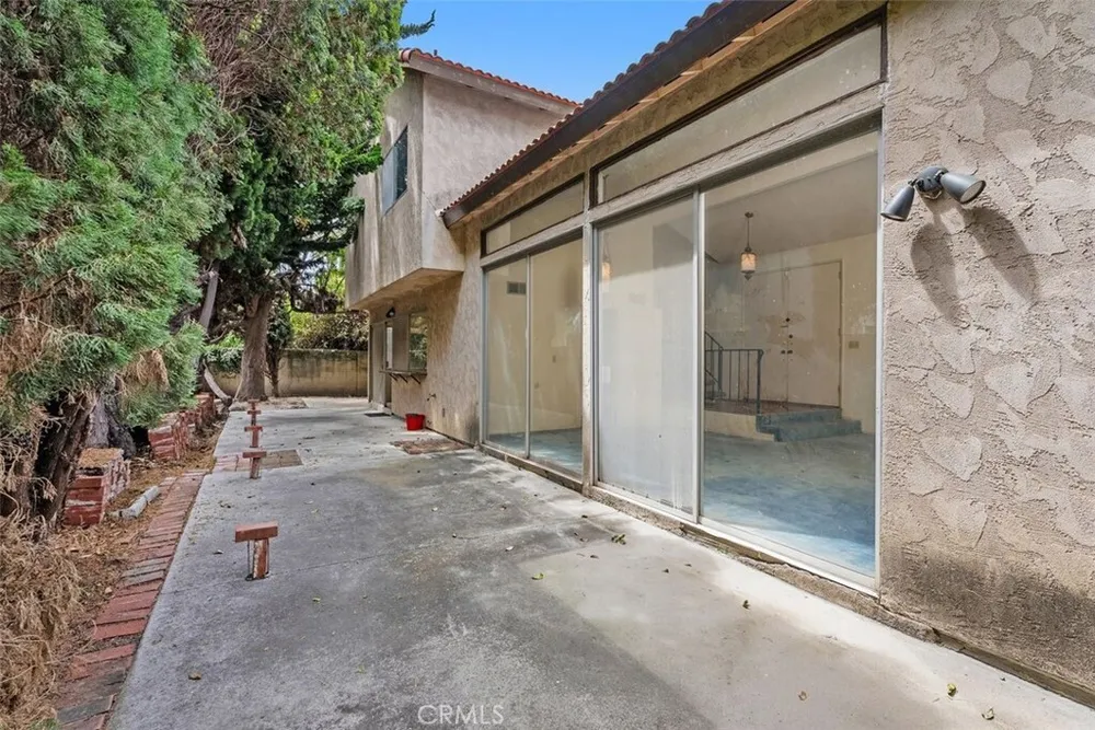 10042 Sprit Circle, Huntington Beach, CA 92646