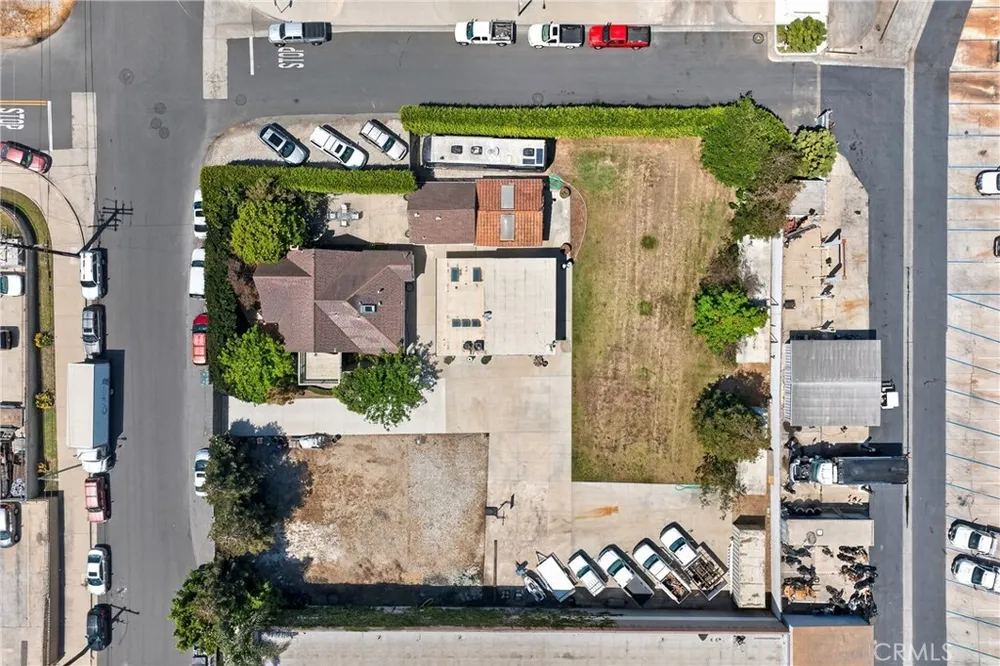 17066 Palmdale Ln, Huntington Beach, CA 92647