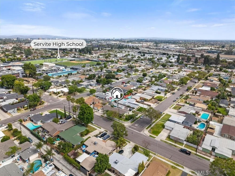 2012 W Dogwood Ave, Anaheim, CA 92801