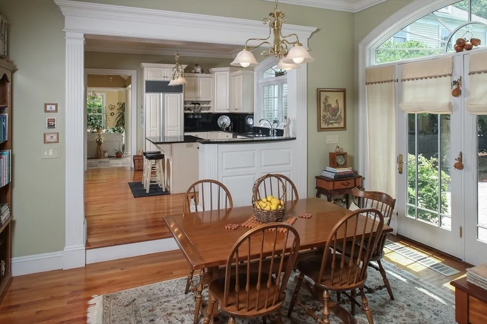 130 Popes Ln, Hingham, MA 02043