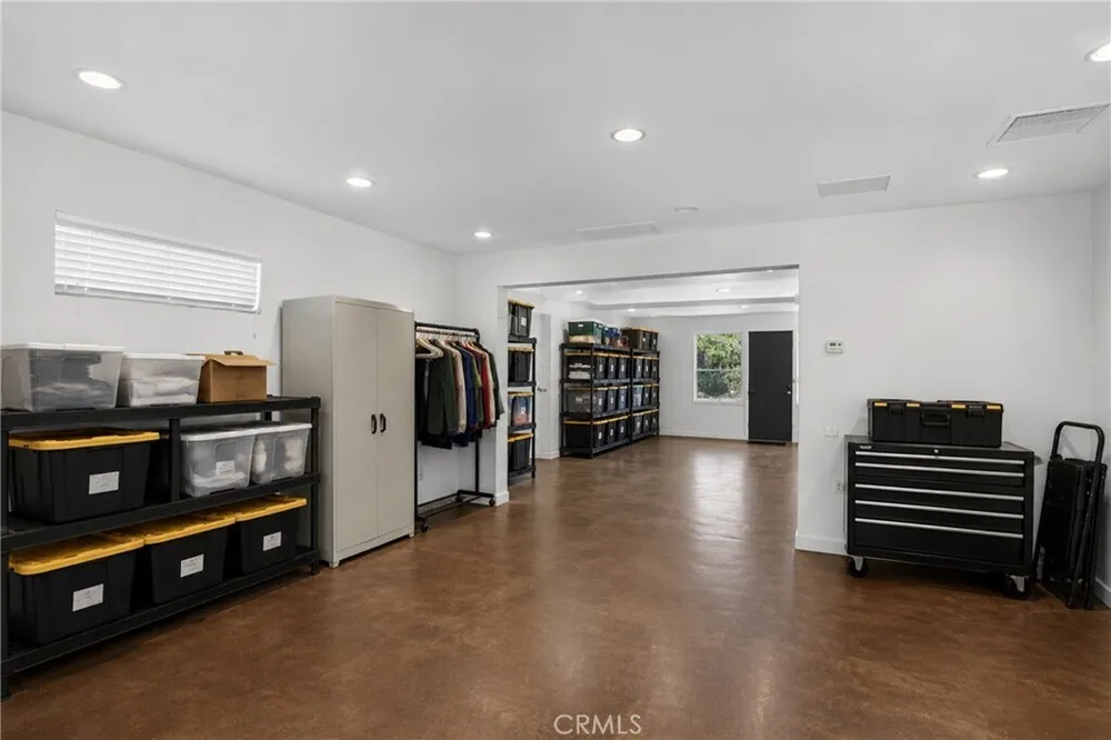 17066 Palmdale Ln, Huntington Beach, CA 92647
