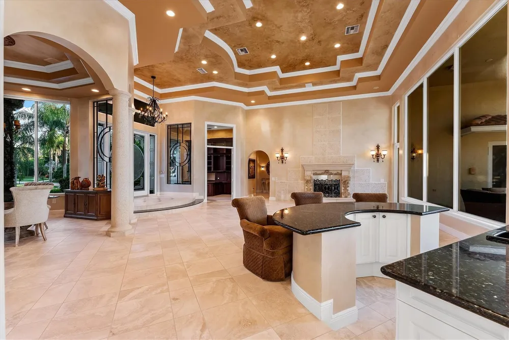 3060 Paddock Rd, Weston, FL 33331