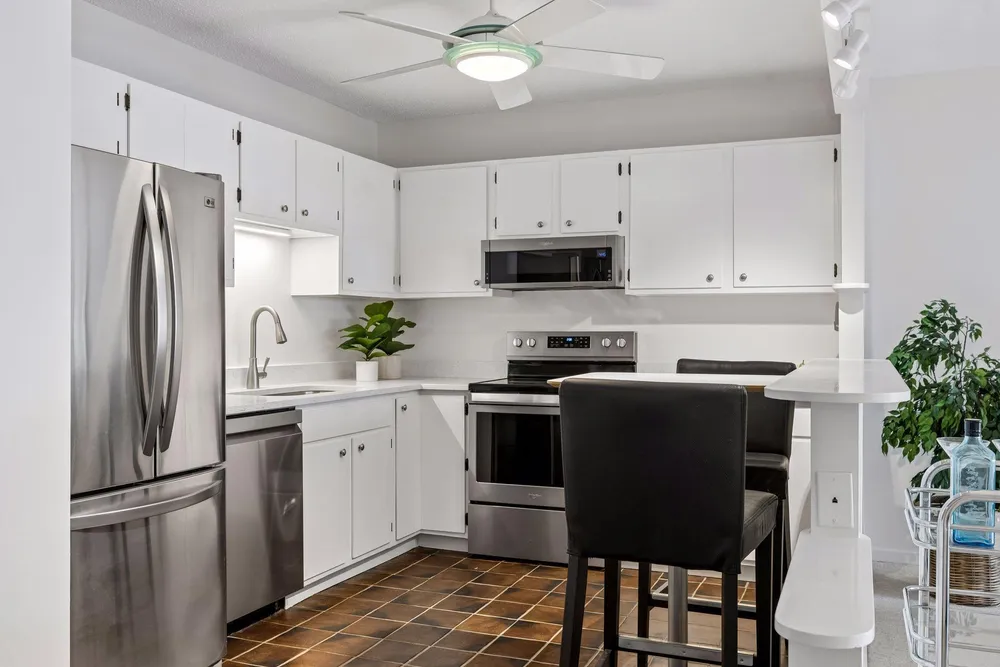 Nicollet Ave, Minneapolis, MN 55403