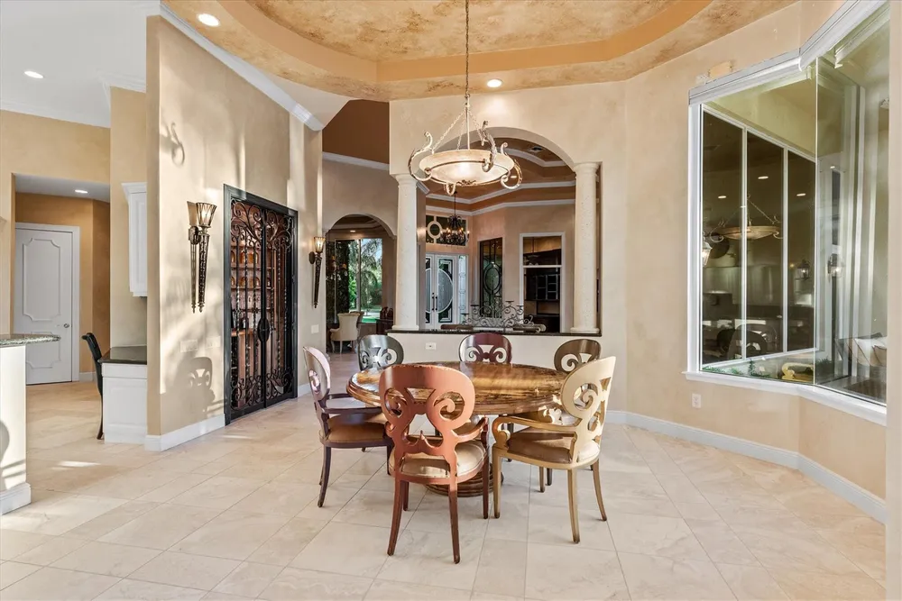 3060 Paddock Rd, Weston, FL 33331