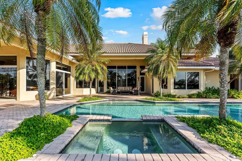 3060 Paddock Rd, Weston, FL 33331