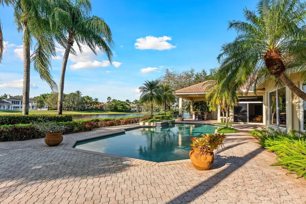3060 Paddock Rd, Weston, FL 33331