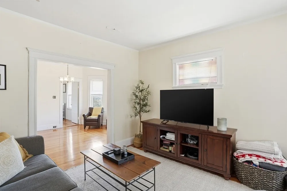 320 Fellsway W, Medford, MA 02155