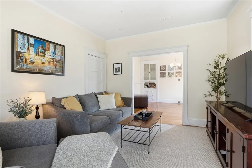 320 Fellsway W, Medford, MA 02155