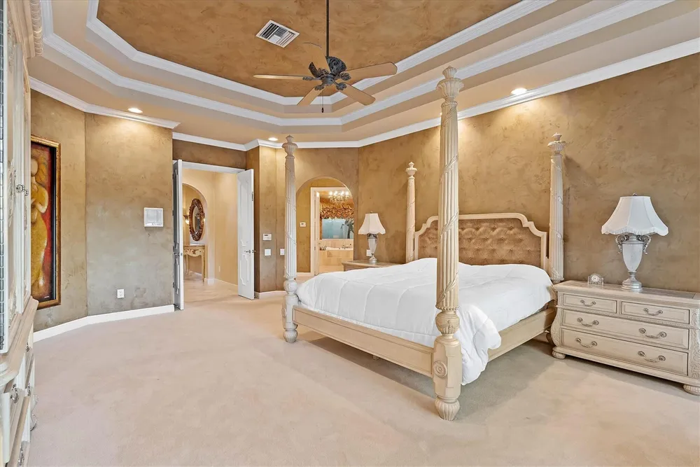 3060 Paddock Rd, Weston, FL 33331