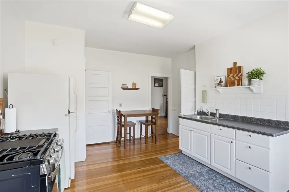 320 Fellsway W, Medford, MA 02155