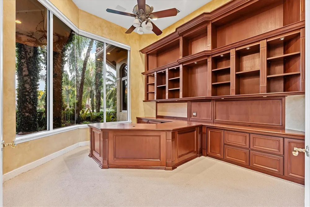 3060 Paddock Rd, Weston, FL 33331