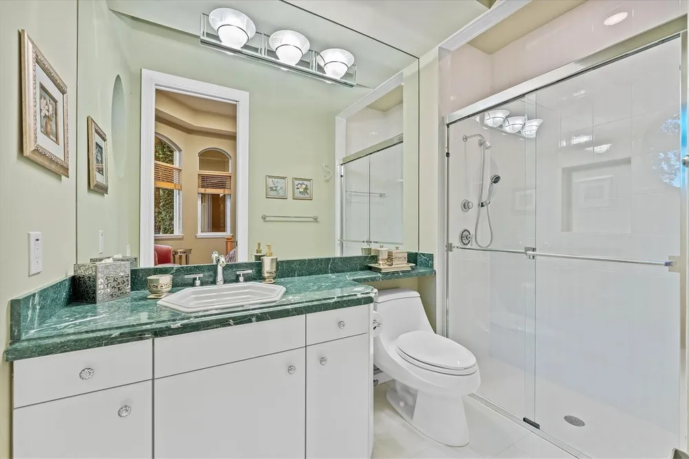3060 Paddock Rd, Weston, FL 33331