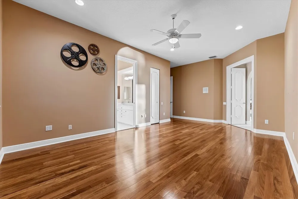 3060 Paddock Rd, Weston, FL 33331