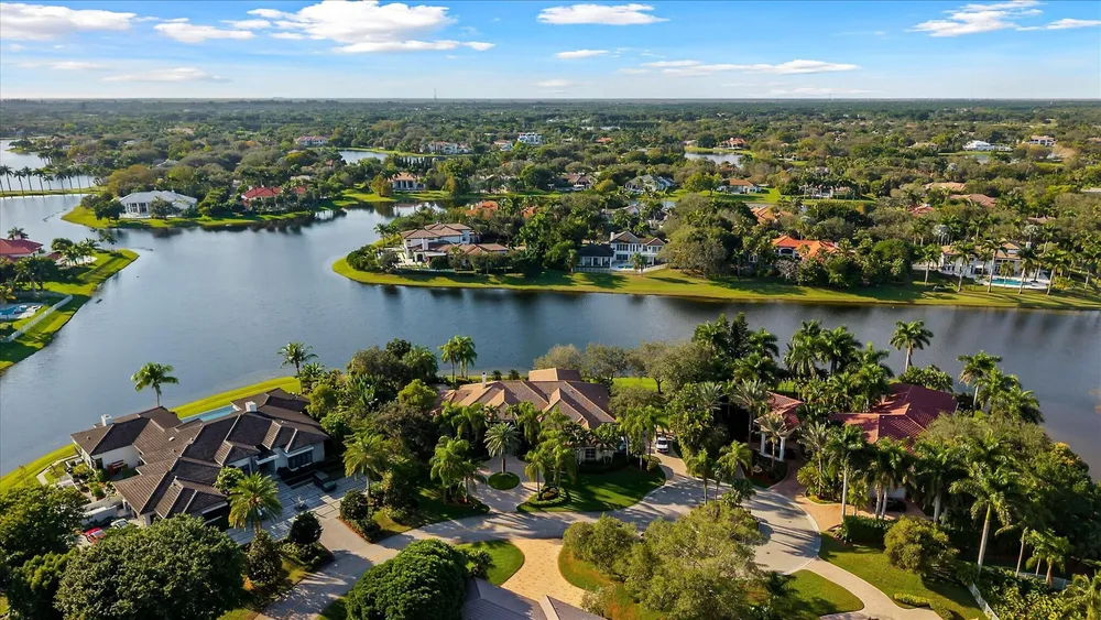 3060 Paddock Rd, Weston, FL 33331