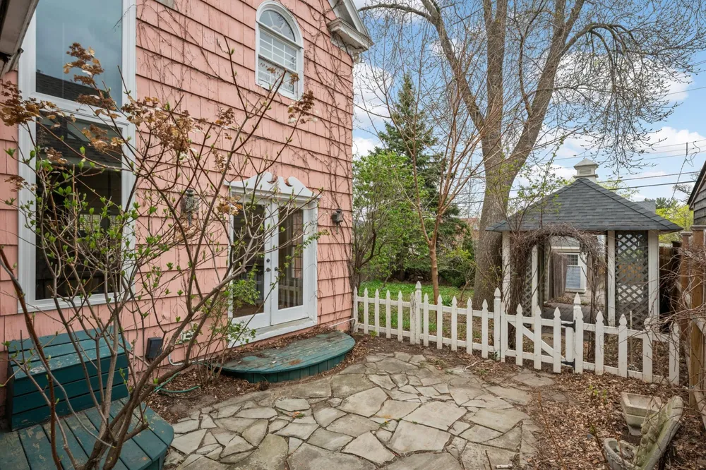 3819 Thomas Ave S, Minneapolis, MN 55410