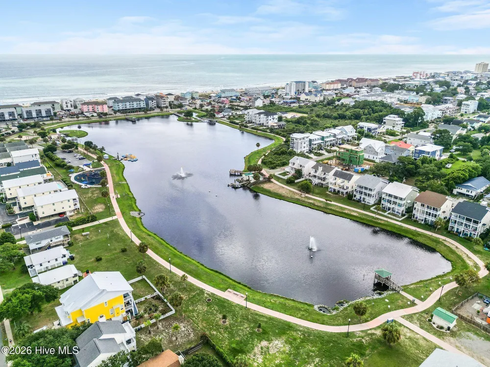 110 Palm Breeze Dr, Carolina Beach, NC 28428