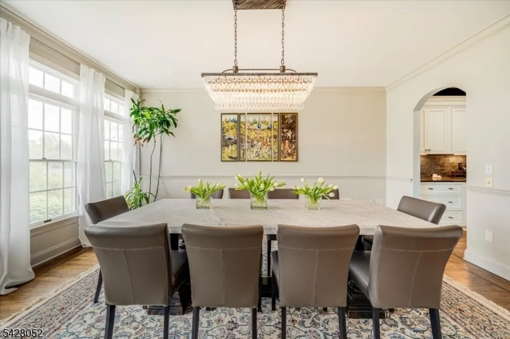 17 Spencer Dr, Morristown, NJ 07960