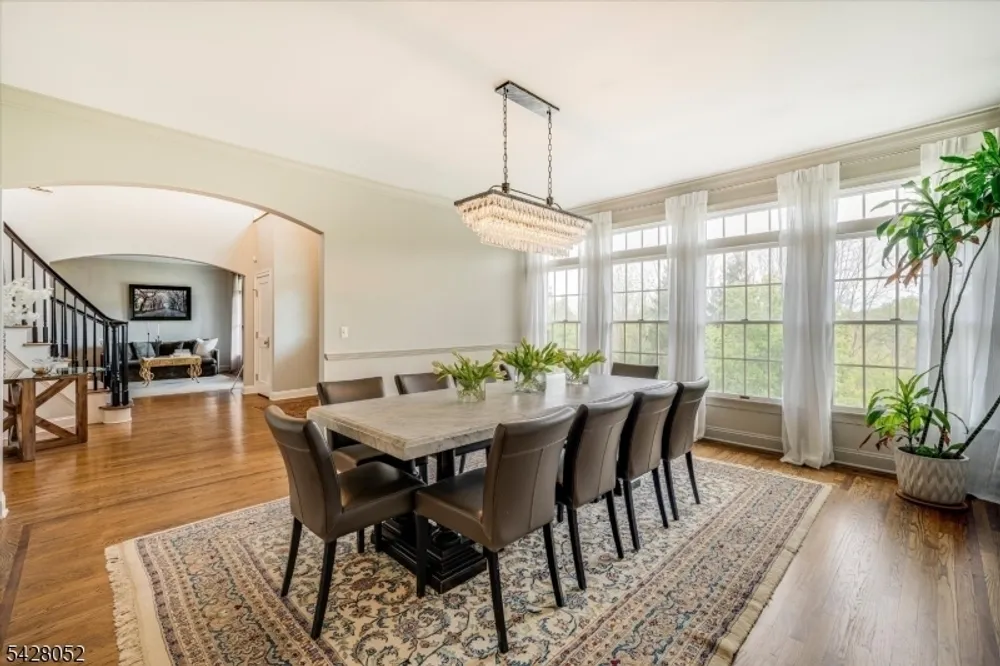 17 Spencer Dr, Morristown, NJ 07960