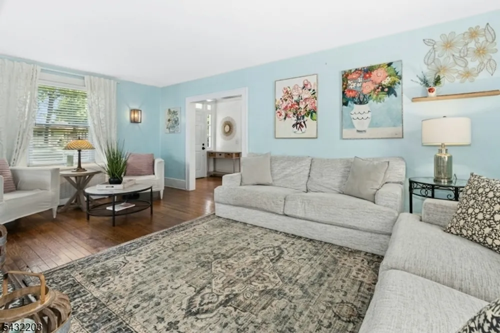 380 Elm Ave, Rahway, NJ 07065
