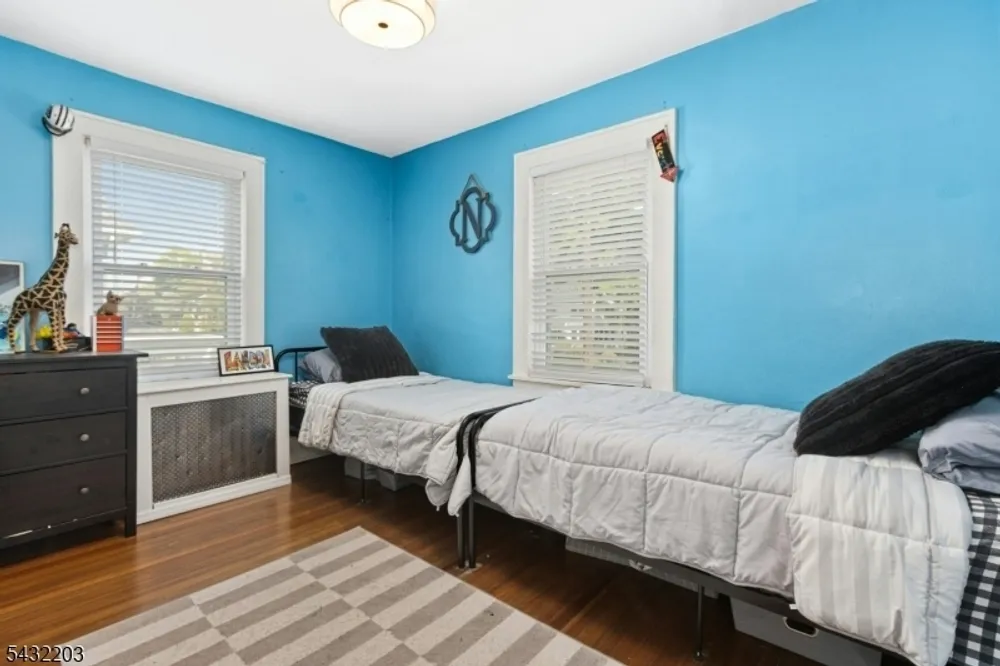 380 Elm Ave, Rahway, NJ 07065