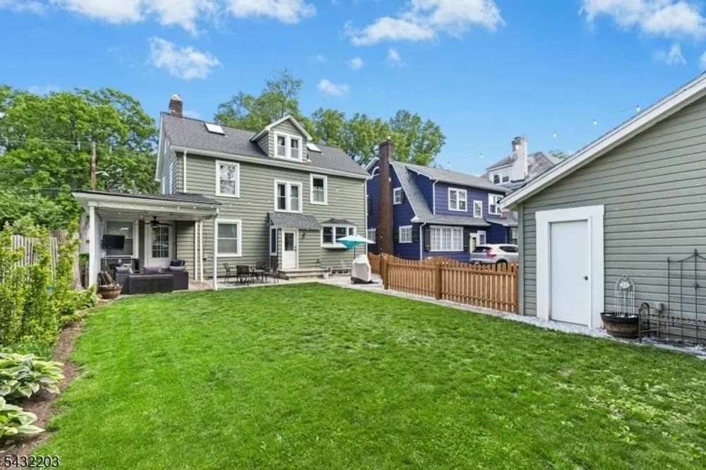 380 Elm Ave, Rahway, NJ 07065