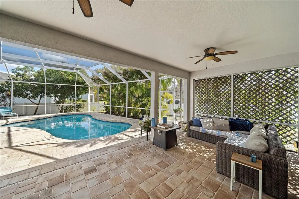 11719 Winding Woods Way, Lakewood Ranch, FL 34202