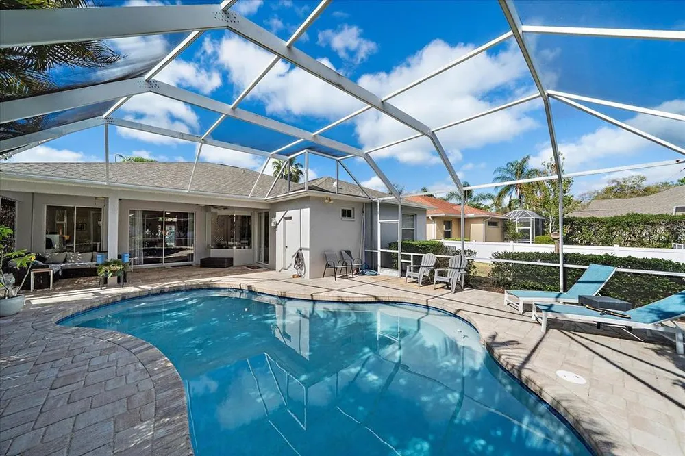 11719 Winding Woods Way, Lakewood Ranch, FL 34202