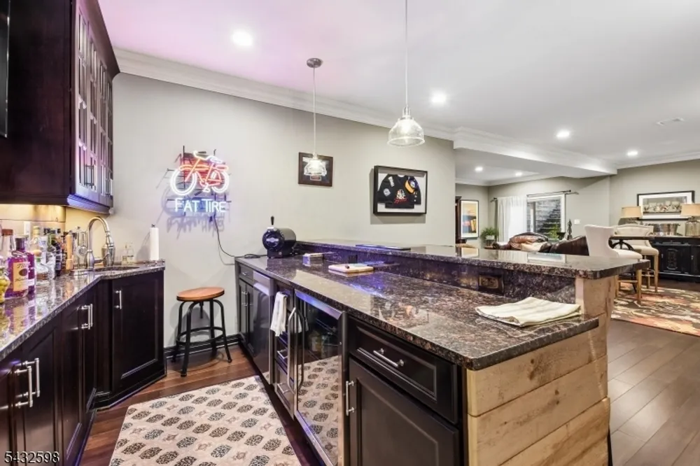 107 Longview Ave, Chatham, NJ 07928