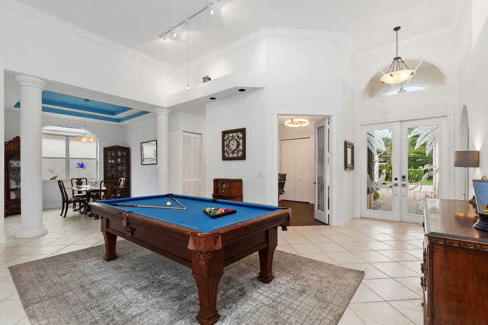 6246 NW 125th Ave, Coral Springs, FL 33076