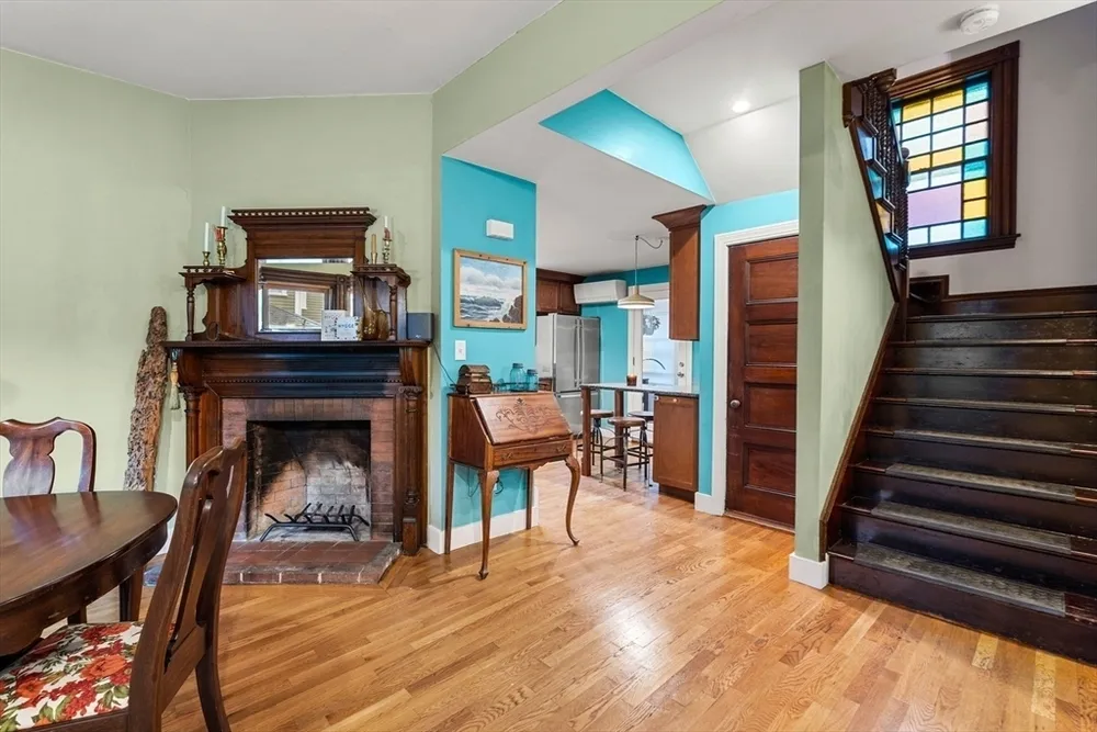 67 Maple St, Milton, MA 02186