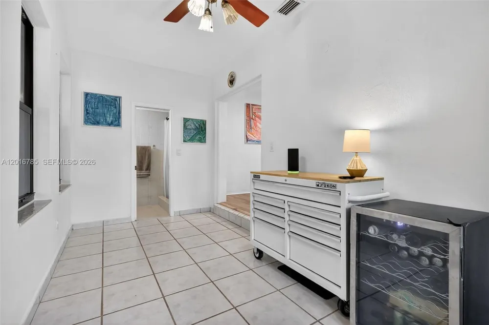 1871 SW 23rd St, Miami, FL 33145