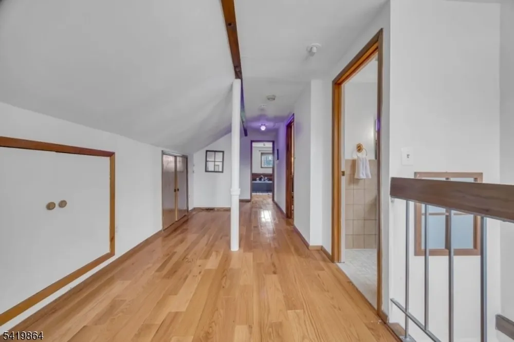 2288 North Ave, Scotch Plains, NJ 07076-4526